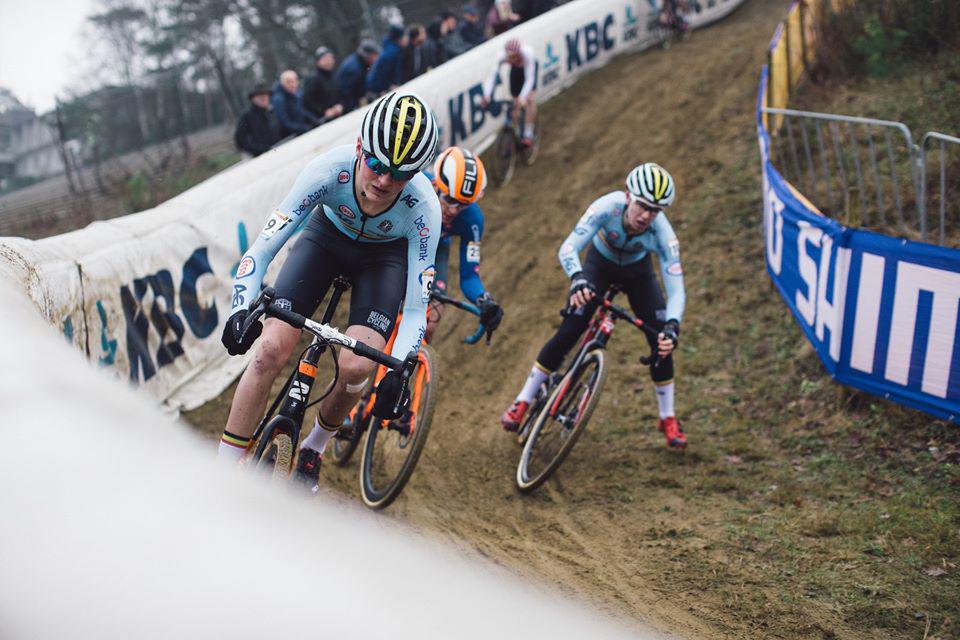 Mondiali ciclocross, definite le sedi del 2024 e del 2025