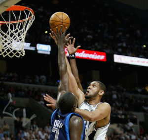 DeSagana Diop - Tim Duncan - 2006