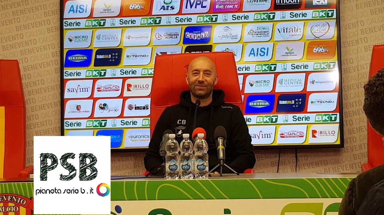 Verona-Arezzo, Bucchi: "Calo mentale, mancata lucidità e contro queste squadre devi essere perfetto"