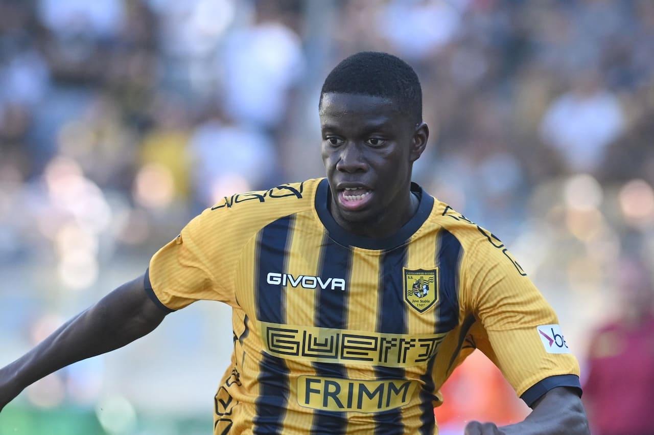 🤑 Big ai saluti, sogno trequarti e centrocampo: le mosse di calciomercato della Juve Stabia